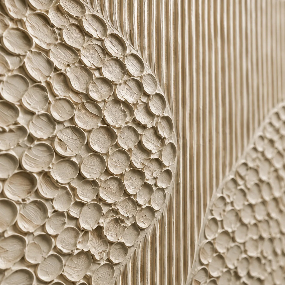 Ivory-Relief